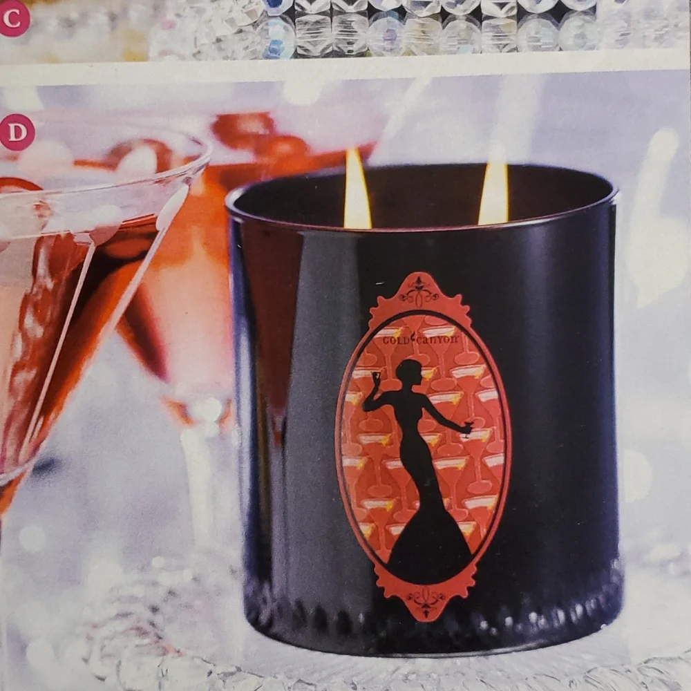 CRANBERRY FLIRTINI‎ 16 oz 2 wick Gold Canyon candle